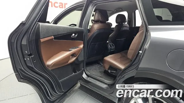 Kia Sorento — фото 12