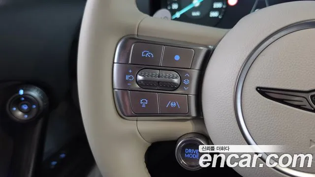 Genesis GV60 — фото 17