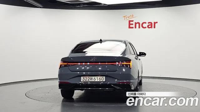 Hyundai Avante — фото 4