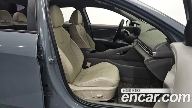 Hyundai Avante — фото 10