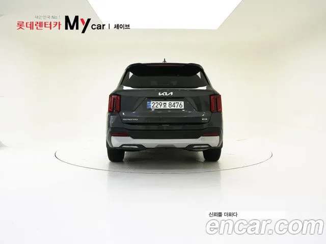 Kia Sorento — фото 4