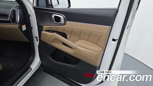 Kia Sorento — фото 24