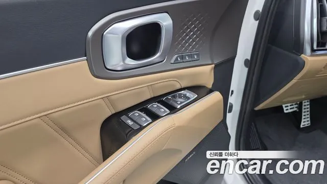 Kia Sorento — фото 36