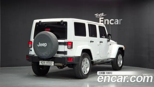Jeep Wrangler — фото 2
