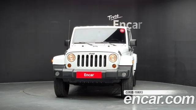 Jeep Wrangler — фото 3
