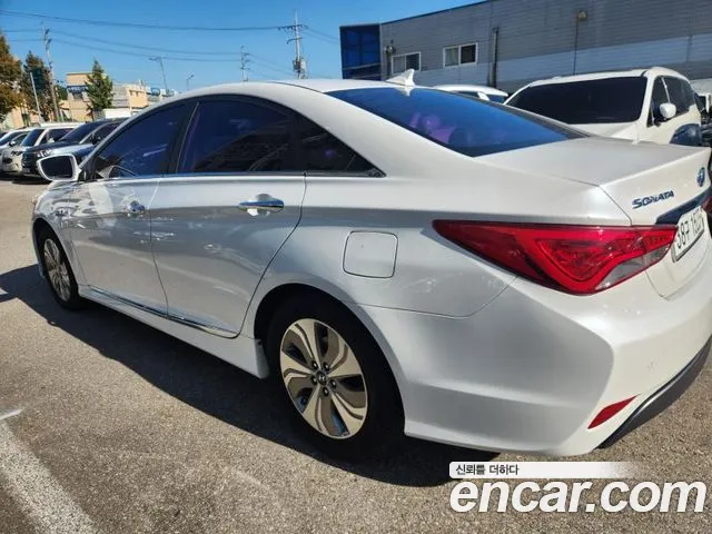 Hyundai Sonata — фото 4