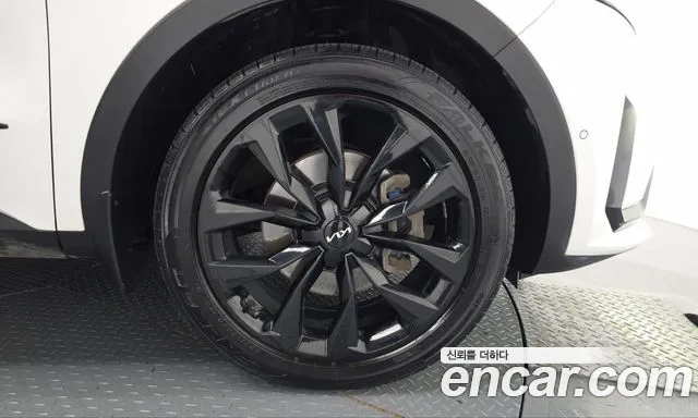 Kia Sorento — фото 21