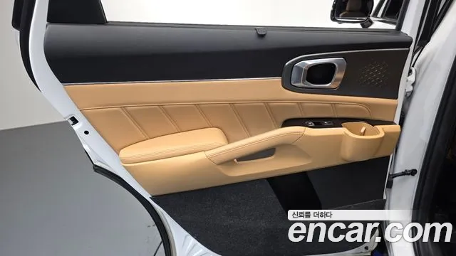 Kia Sorento — фото 25