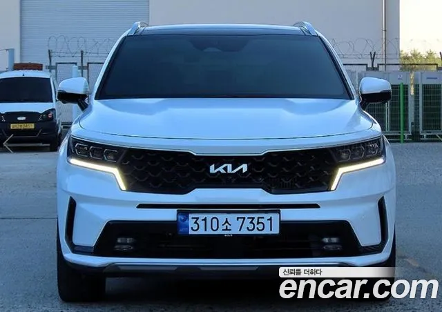 Kia Sorento — фото 1