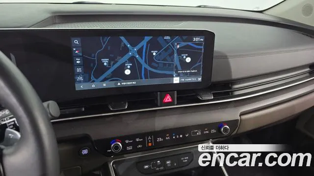 Kia Carnival — фото 12