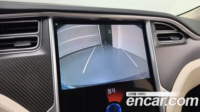 Tesla Model S — фото 14