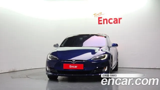 Tesla Model S — фото 2