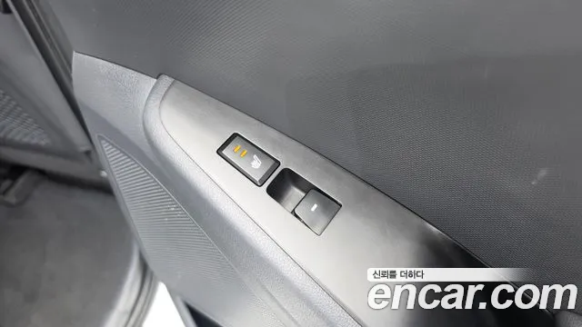 Hyundai Ioniq 5 — фото 19