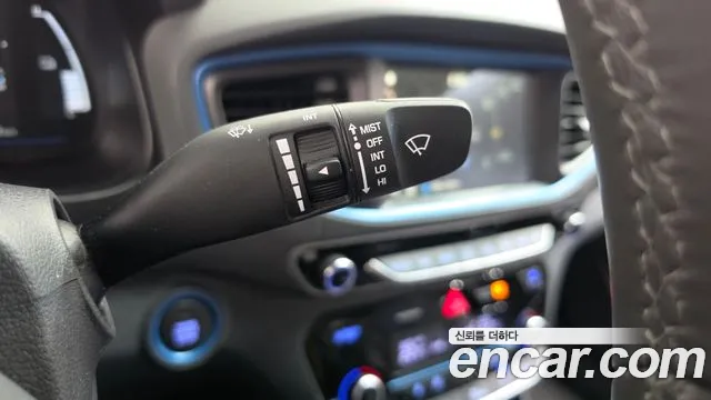 Hyundai Ioniq 5 — фото 27