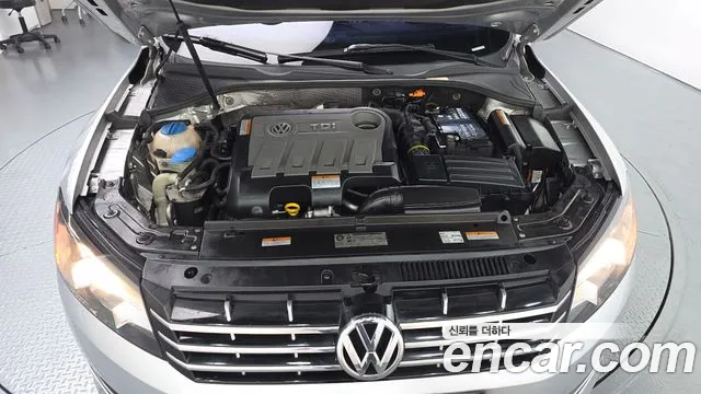 Volkswagen Passat — фото 6