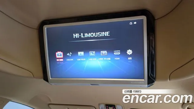 Kia Carnival — фото 17