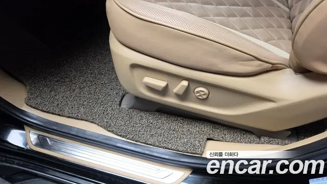 Kia Carnival — фото 33