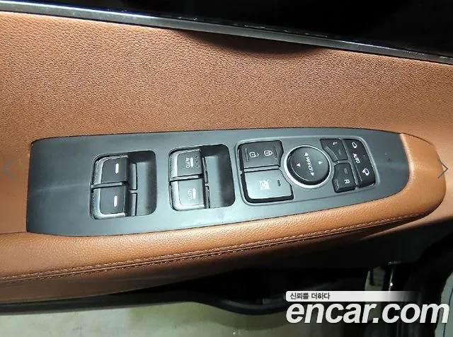 Kia Sorento — фото 13