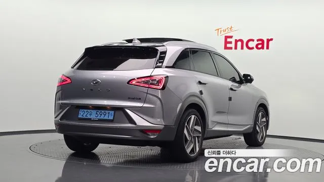 Hyundai Nexo — фото 1