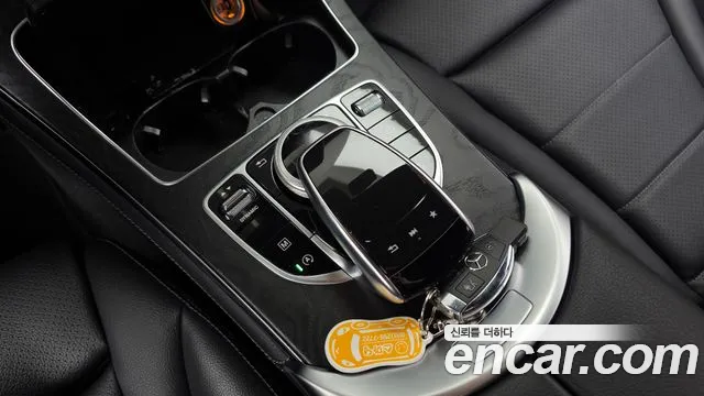 Mercedes-Benz GLC-Class — фото 17