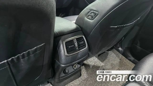 Kia Sorento — фото 18