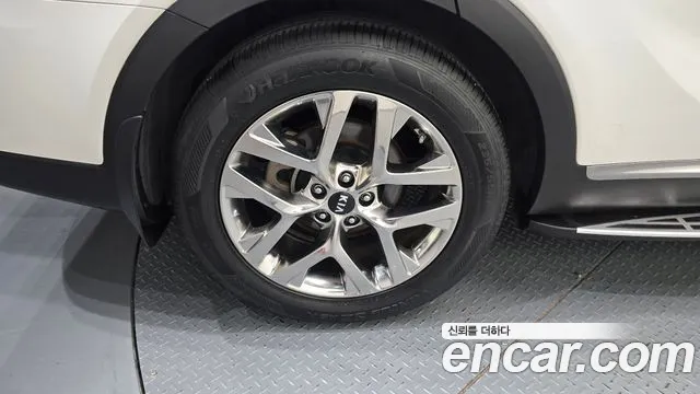 Kia Sorento — фото 5