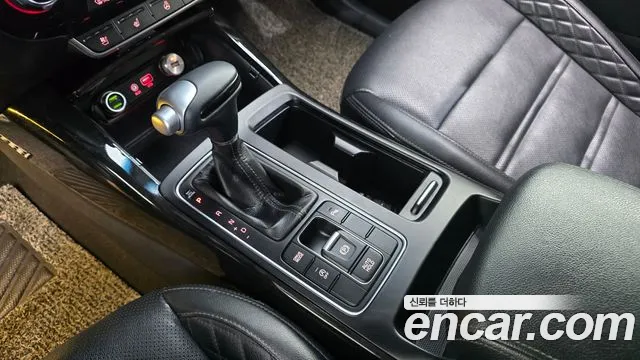 Kia Sorento — фото 9