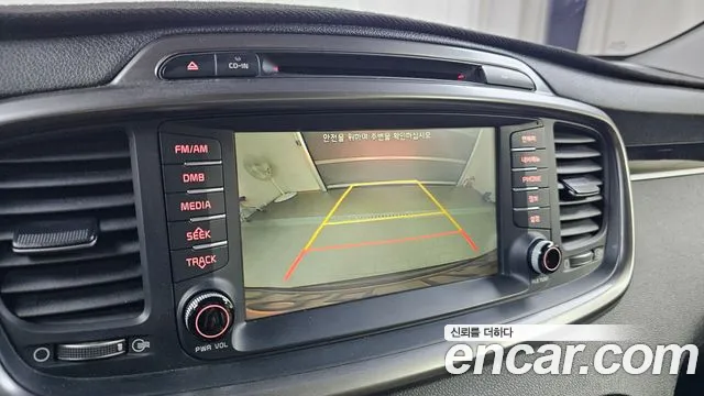 Kia Sorento — фото 14