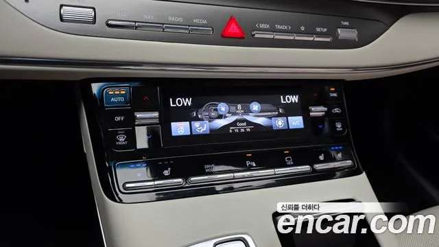 Hyundai Grandeur — фото 16