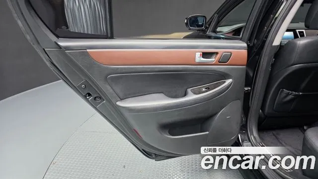Hyundai Genesis — фото 25
