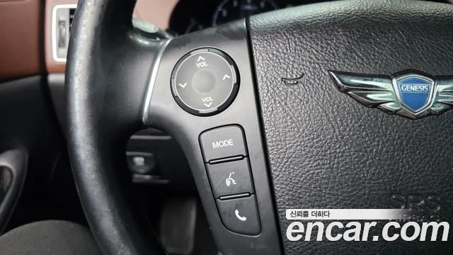 Hyundai Genesis — фото 28
