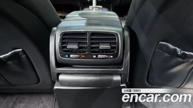 Hyundai Genesis — фото 33