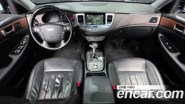 Hyundai Genesis — фото 6