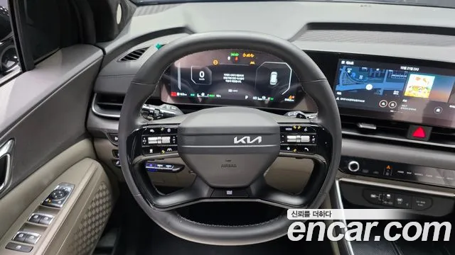 Kia Carnival — фото 13