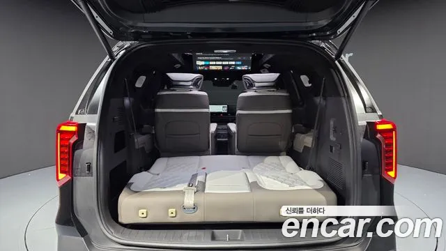 Kia Carnival — фото 28