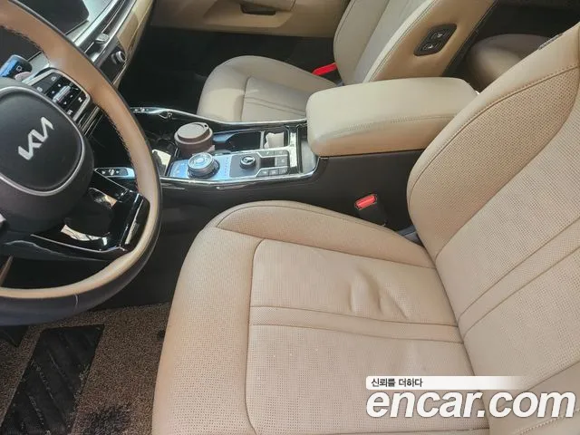 Kia Sorento — фото 15