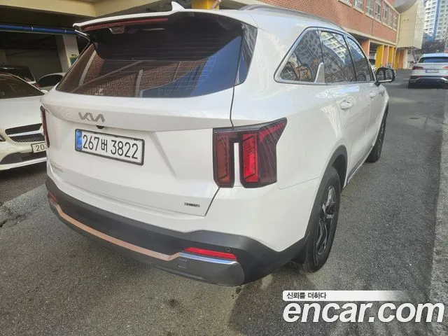 Kia Sorento — фото 7