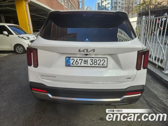 Kia Sorento — фото 8