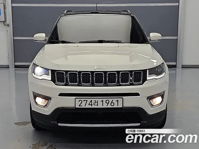 Jeep Compass — фото 3