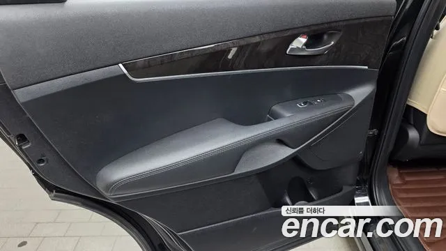 Kia Sorento — фото 25