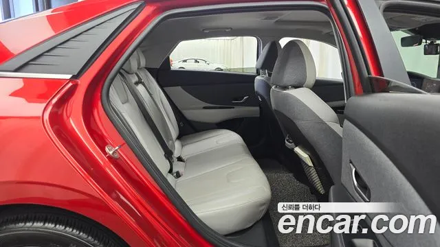 Hyundai Avante — фото 11
