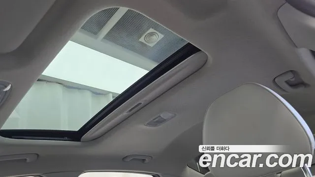Hyundai Avante — фото 16