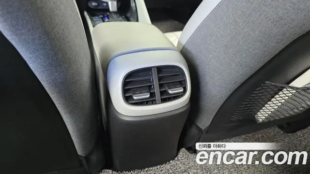Hyundai Avante — фото 31