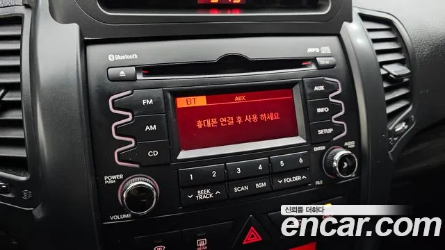 Kia Sorento — фото 18