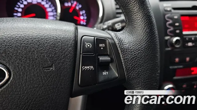 Kia Sorento — фото 20