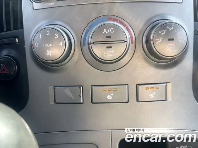 Hyundai Starex — фото 13
