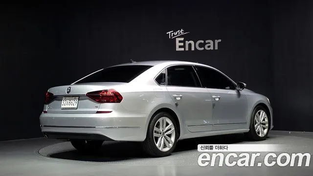 Volkswagen Passat — фото 2