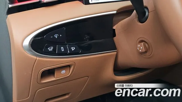 Genesis GV70 — фото 15