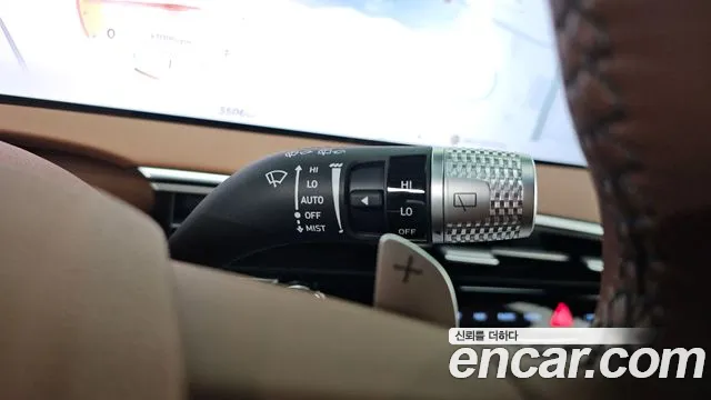 Genesis GV70 — фото 18
