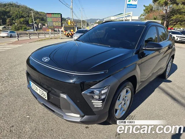 Hyundai Kona — фото 1